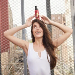 Spray 10-en-1 édition Célébration UniqOne Revlon 50ML 12 Spray 10-en-1 édition Célébration UniqOne Revlon 50ML -Soins Capillaires Boutique spray 10 en 1 edition celebration uniqone revlon 50ml 1 4